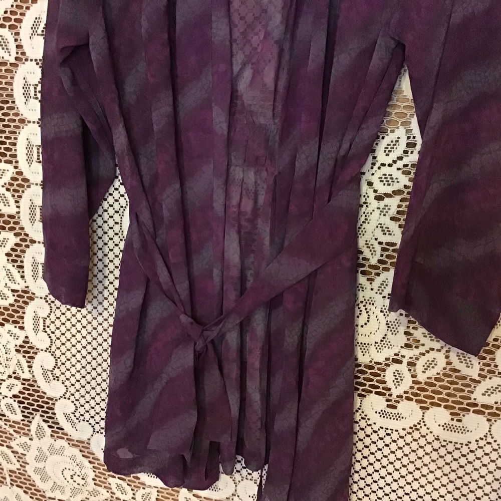 Victoria's Secret Purple Robe - Picture 5 of 6